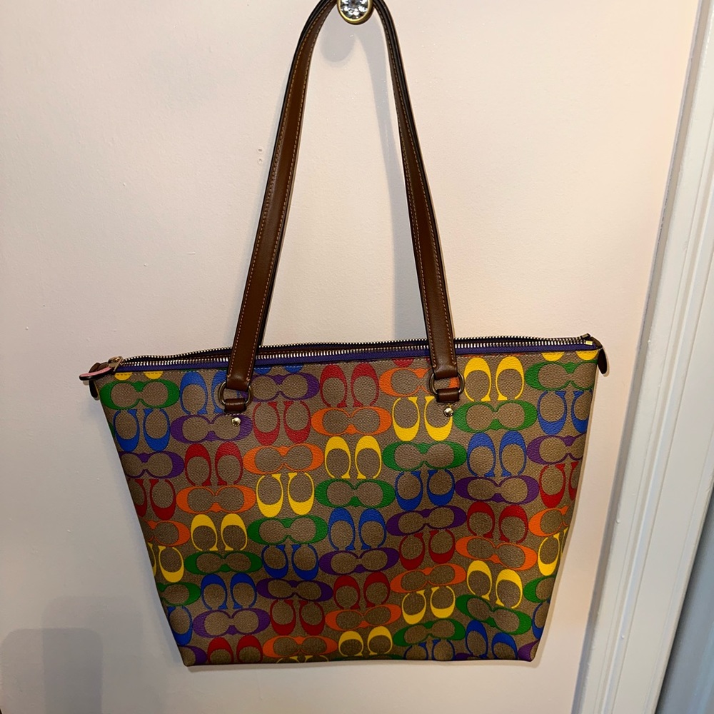 NWOT-Coach City Tote-Rainbow Signature Canvas